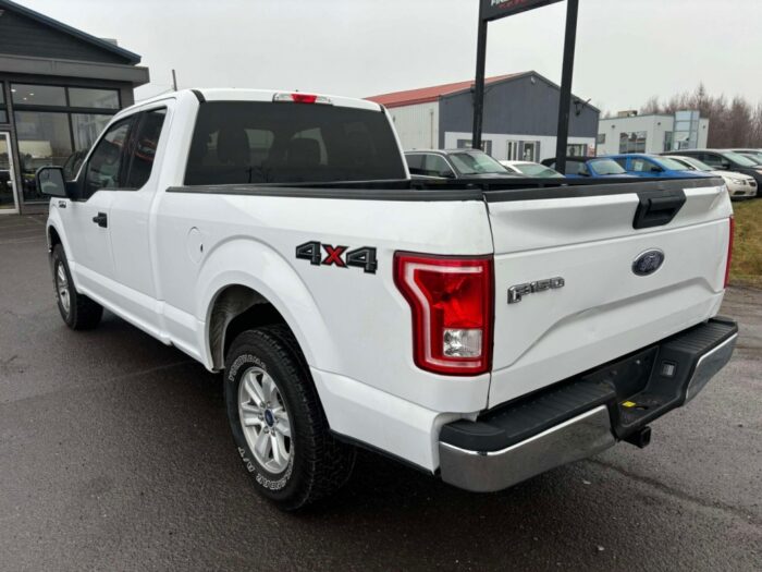 Ford F-150 XLT – Image 6