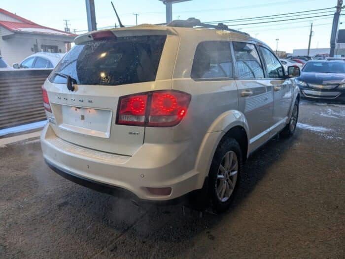 Dodge Journey SXT - Image 5