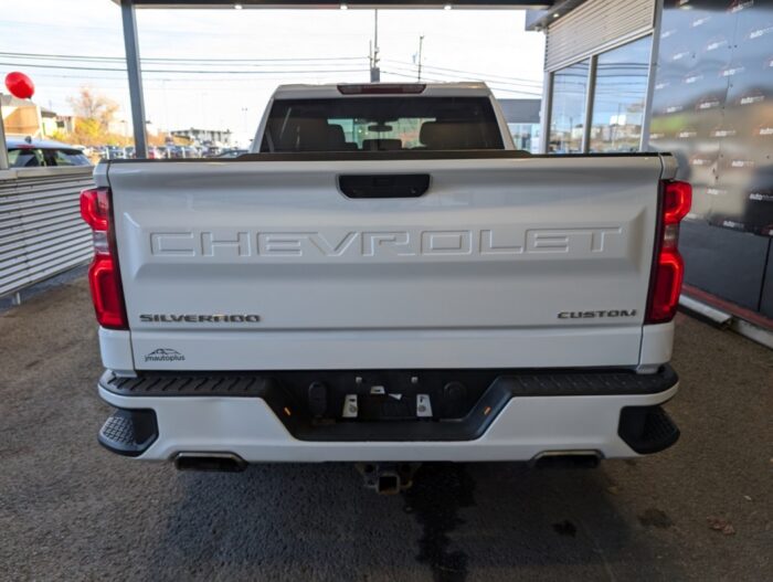 Chevrolet Silverado 1500 Personnalisée – Image 6