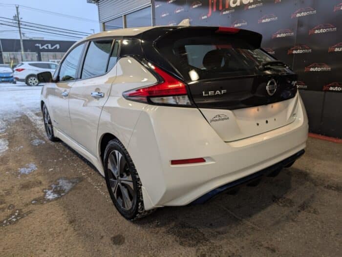 Nissan Leaf SV - Image 7