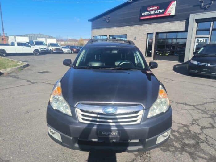 Subaru Outback 2.5i Sport avec Groupe Limité - Image 3