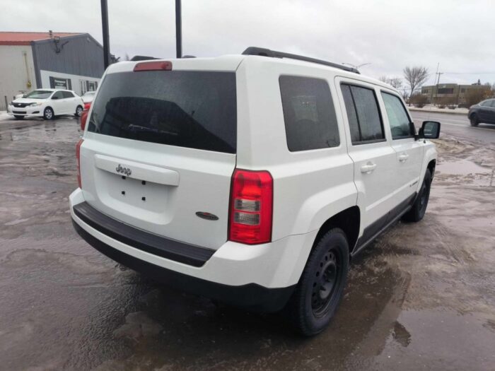 Jeep Patriot North - Image 9