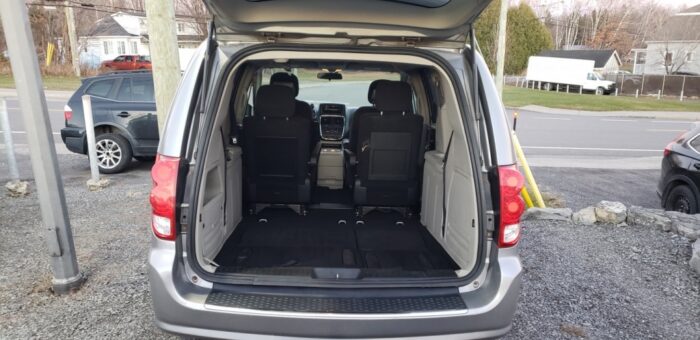 Dodge Grand Caravan Multiplaces - Image 9