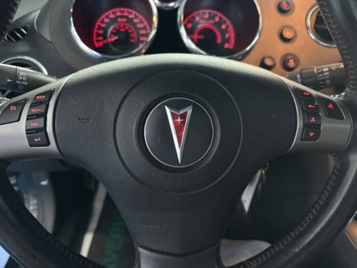 Pontiac Solstice GXP - Image 15