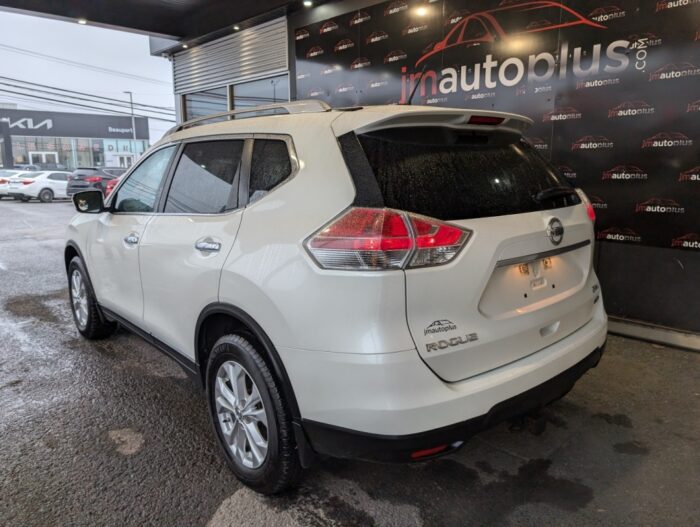 Nissan Rogue SV - Image 7