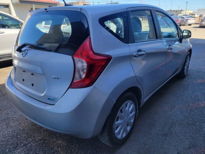 Nissan Versa S - Image 5