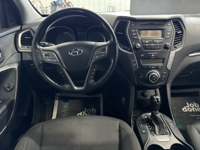 Hyundai Santa Fe Sport Premium - Image 14