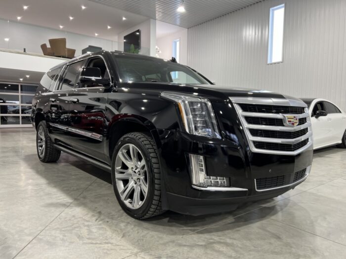 Cadillac Escalade Premium Luxe - Image 3