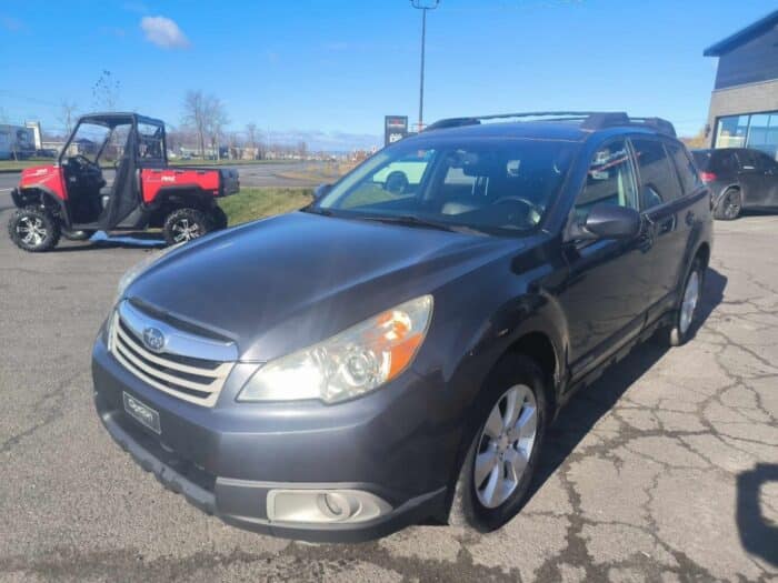 Subaru Outback 2.5i Sport avec Groupe Limité - Image 4