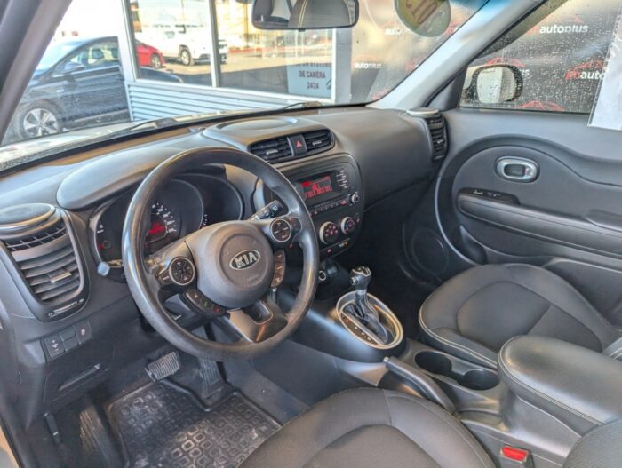 KIA Soul EX - Image 8