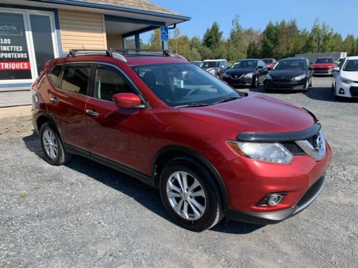 Nissan Rogue SV - Image 3