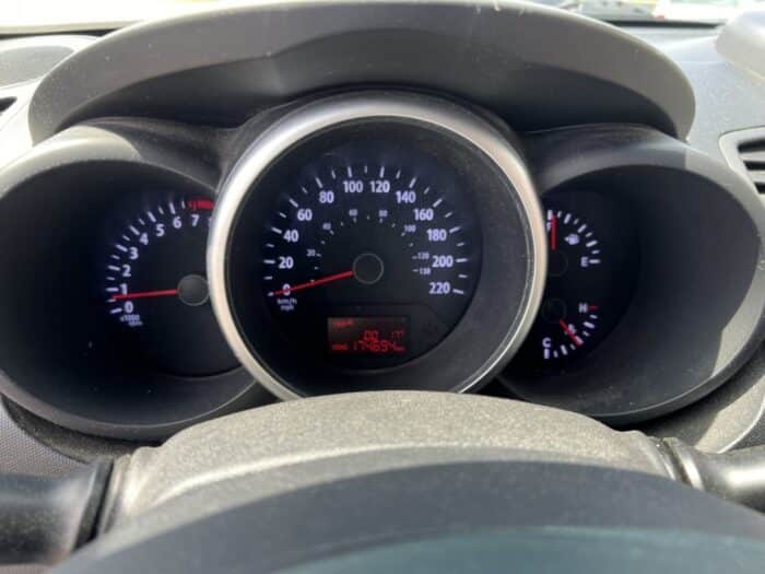 KIA Soul 2u - Image 12