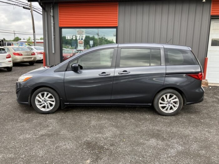 Mazda Mazda5 GS - Image 5