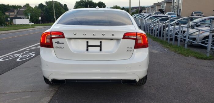 Volvo S60 T5 Premier Plus - Image 5