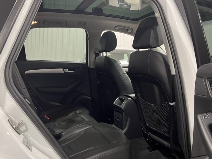 Audi Q5 2.0T Komfort - Image 19