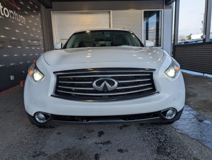 Infiniti QX70 Premium - Image 3