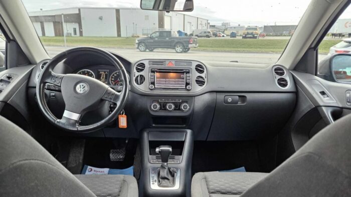 Volkswagen Tiguan Comfortline - Image 6