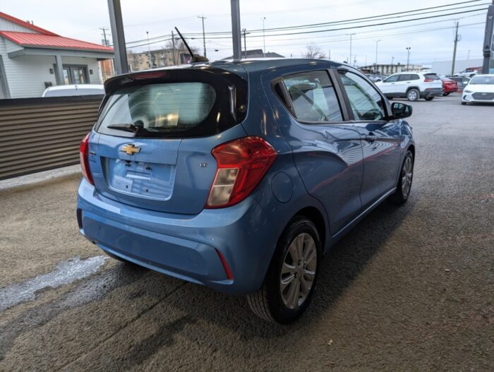 Chevrolet Spark LT - Image 4