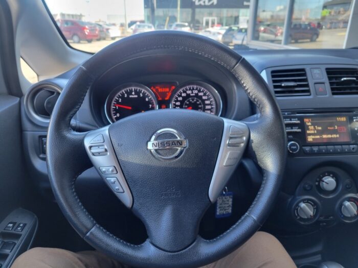 Nissan Versa S - Image 11