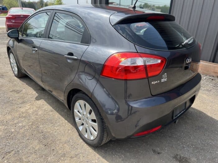 KIA Rio EX - Image 3