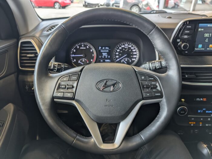 Hyundai Tucson Luxury - Image 14