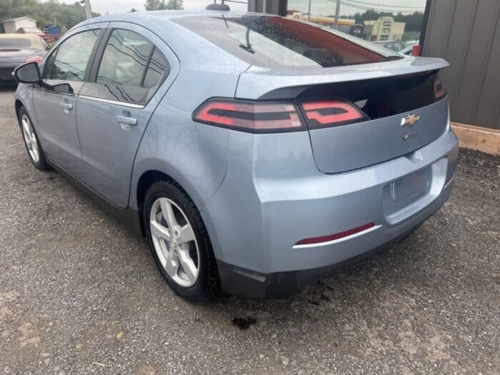 Chevrolet Volt - – Image 8