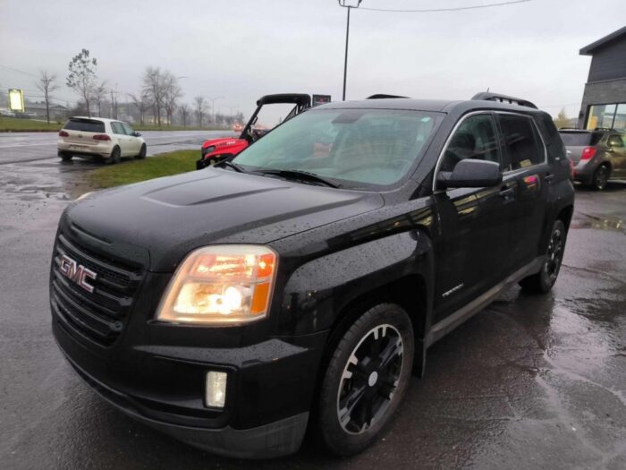 GMC Terrain SLE - Image 4