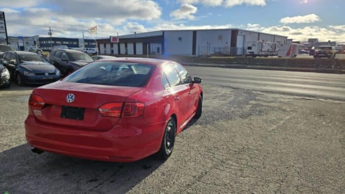 Volkswagen Jetta Trendline+ - Image 5