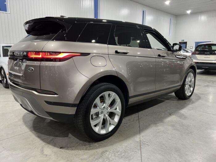 Land Rover Range Rover SE - Image 4