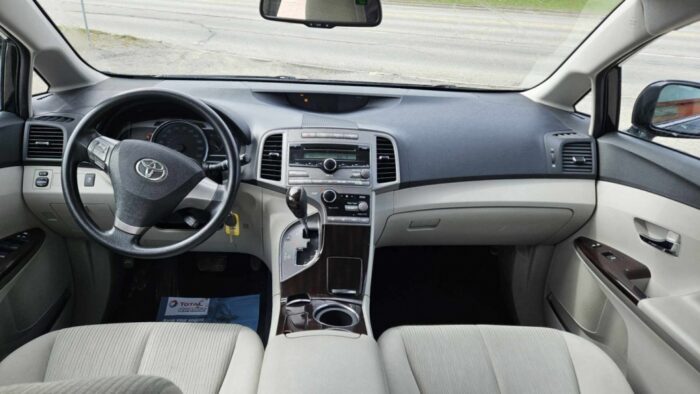 Toyota Venza - - Image 6