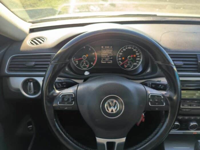 Volkswagen Passat Comfortline boîte automatique de 2,5 L - Image 15