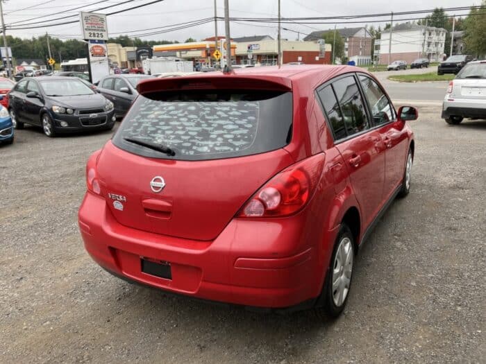 Nissan Versa 1,8 S - Image 6