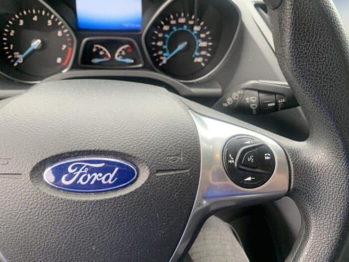 Ford Escape SE – Image 16