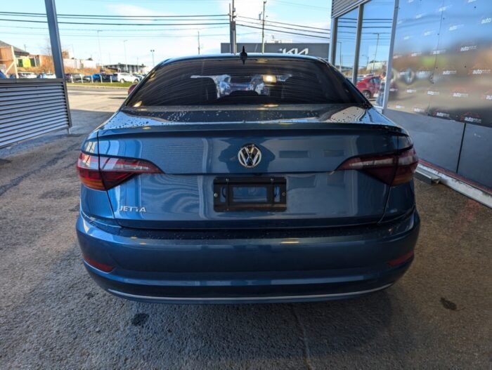 Volkswagen Jetta Highline - Image 6