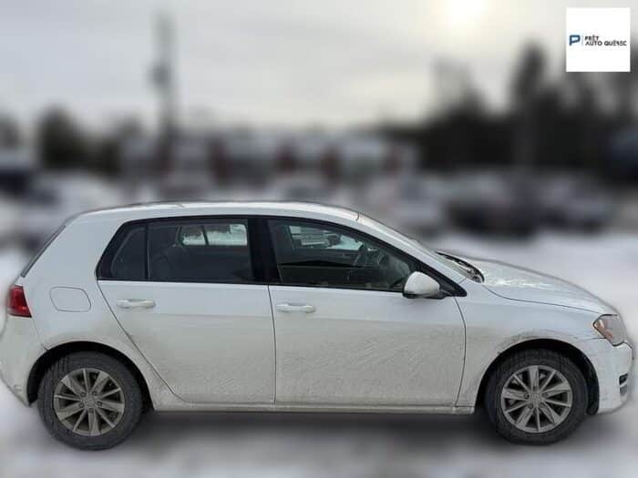 Volkswagen Golf 1.8 TSI Trendline à hayon 5 portes BM - Image 7