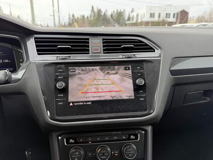 Volkswagen Tiguan Comfortline 4MOTION - Image 13