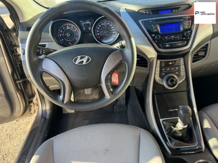 Hyundai Elantra L – Image 12