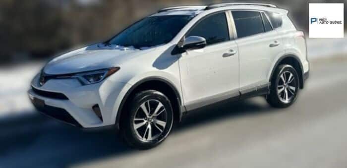 Toyota RAV4 LE – Image 3