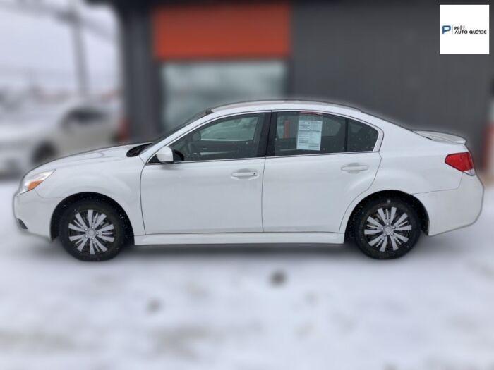 Subaru Legacy 2,5i avec groupe commodité – Image 5