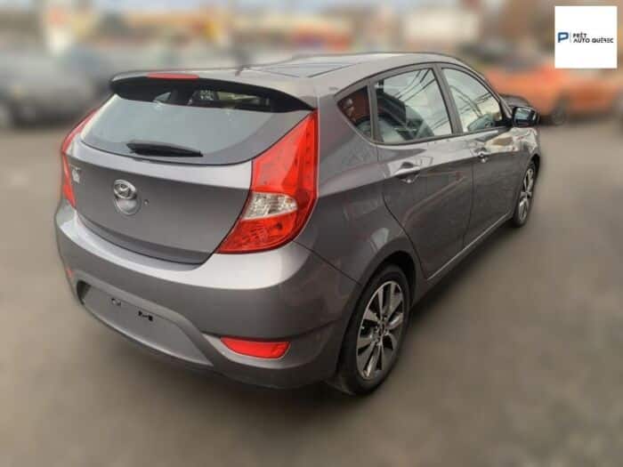 Hyundai Accent SE - Image 5