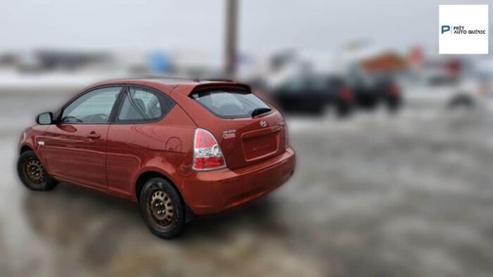 Hyundai Accent L - Image 5