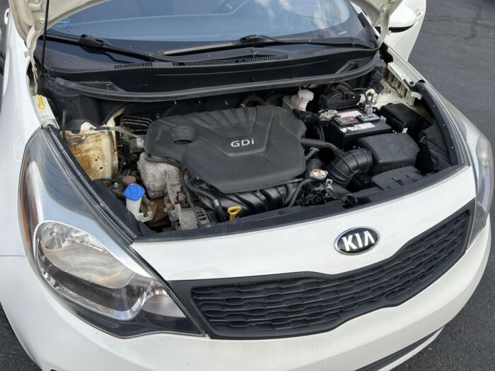 KIA Rio - – Image 12