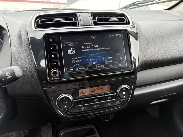 Mitsubishi Mirage GT automatique/CARPLAY/ENTRE SANS CLE ET BOUTON DE – Image 23