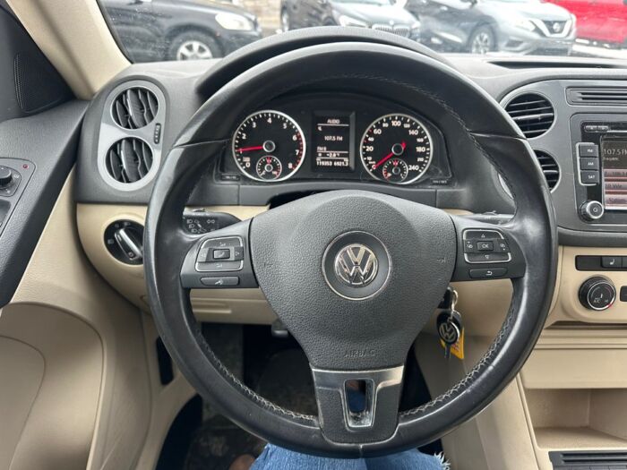 Volkswagen Tiguan 2.0 TSI 4 Motion – Image 15