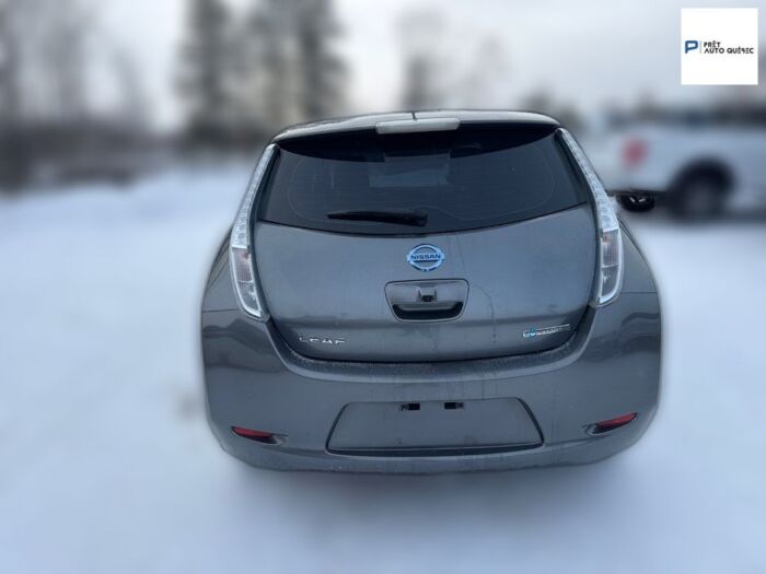 Nissan Leaf S - Image 8