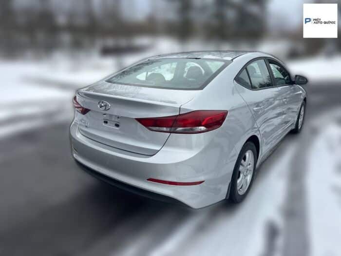 Hyundai Elantra SE – Image 3