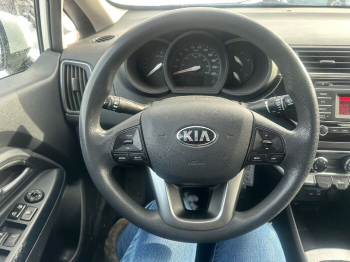 Kia Rio LX - Image 8