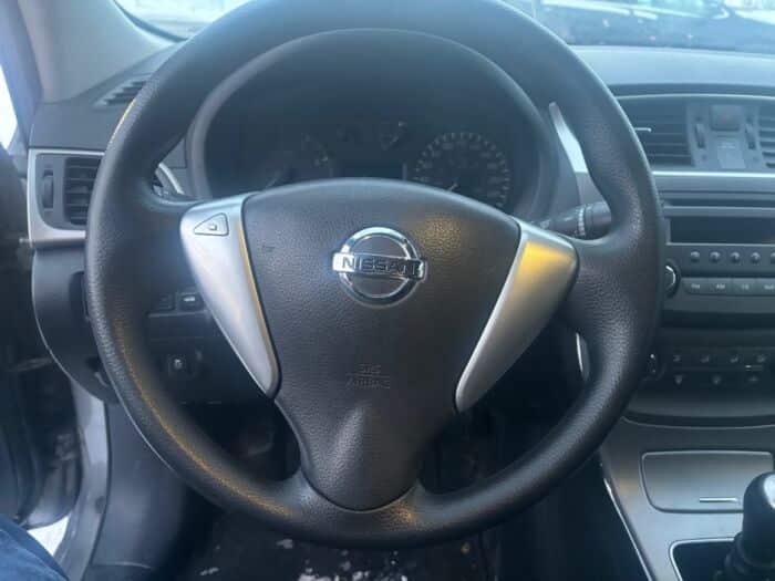 Nissan Sentra 1.8 S – Image 10