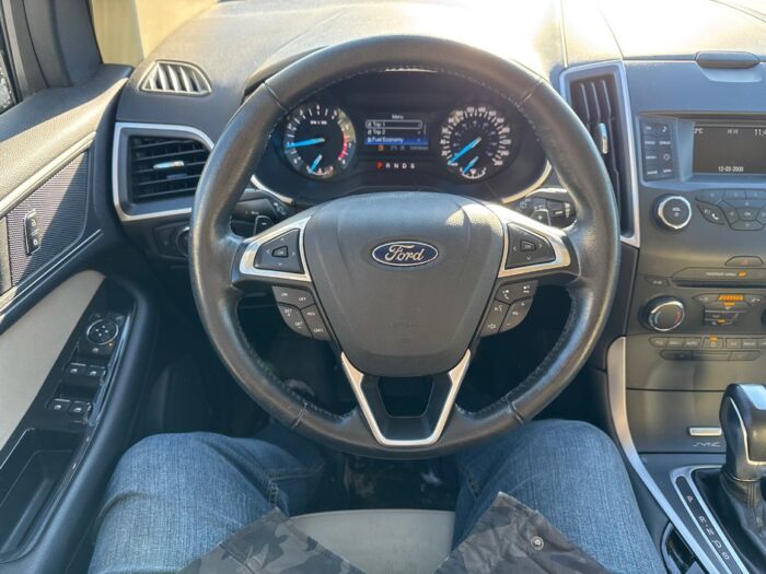 Ford Edge SEL - Image 18