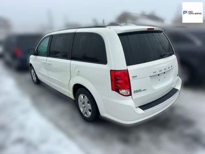 Dodge Grand Caravan SXT - Image 4